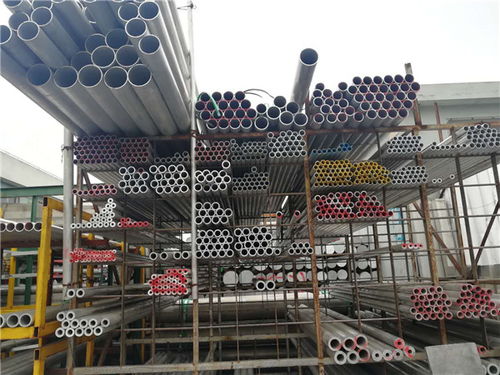 6061鋁材市場(chǎng)價(jià)格與廠家選擇指南 聚焦鋁板、角鋁、鋁排及上海譽(yù)誠金屬